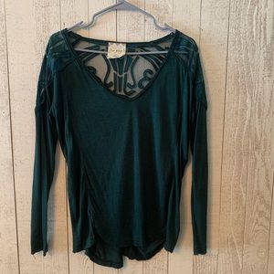 Free People long-sleeve shirt. Size M.